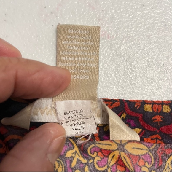 Banana Republic Long Sleeve Paisley Baroque Blouse Sz S – Multicolor Fall Top - Picture 10 of 14